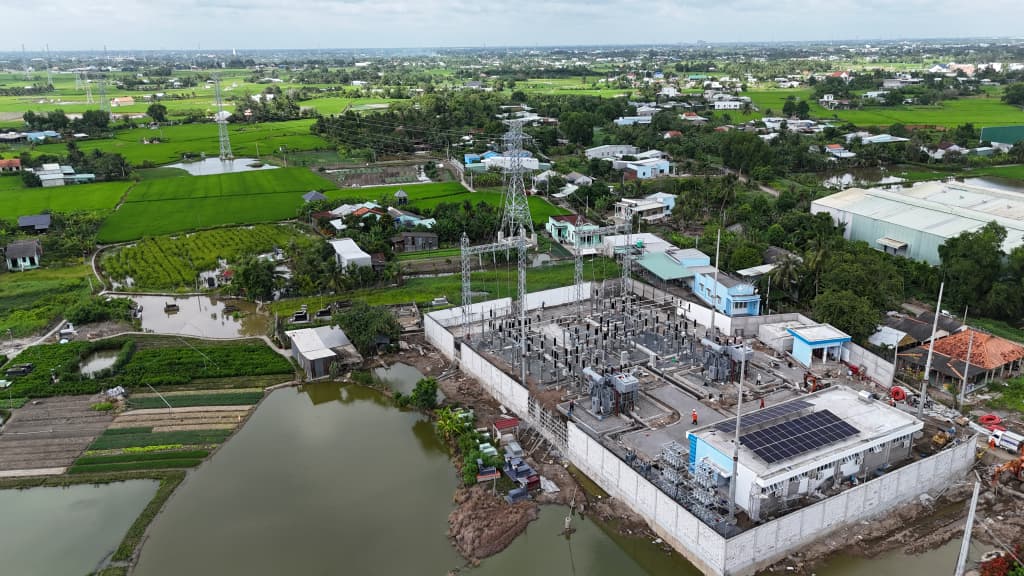 Lắp đặt điện mặt trời áp mái TBA 110kV Phước Lý Tây Ninh